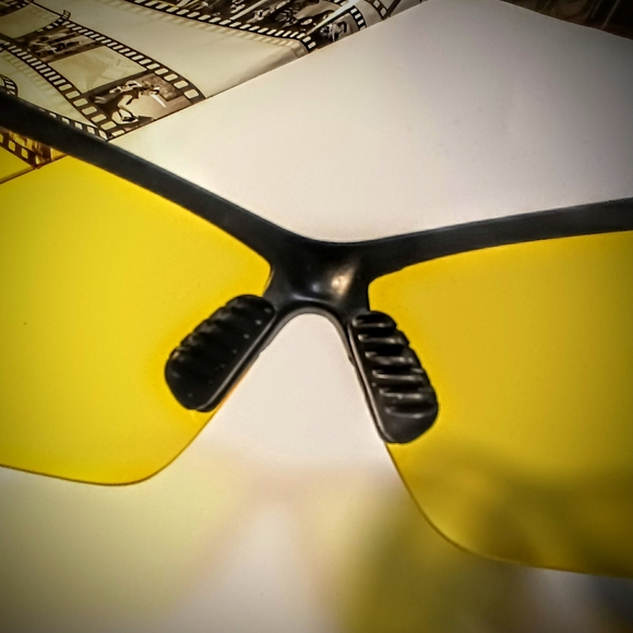 HD VISION SUNGLASSES - Picture 4 of 5